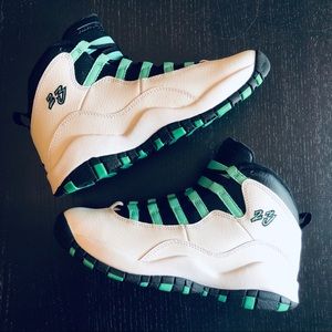 Air Jordan 10 Retro 30th GG “Verde” Women’s Sz. 6